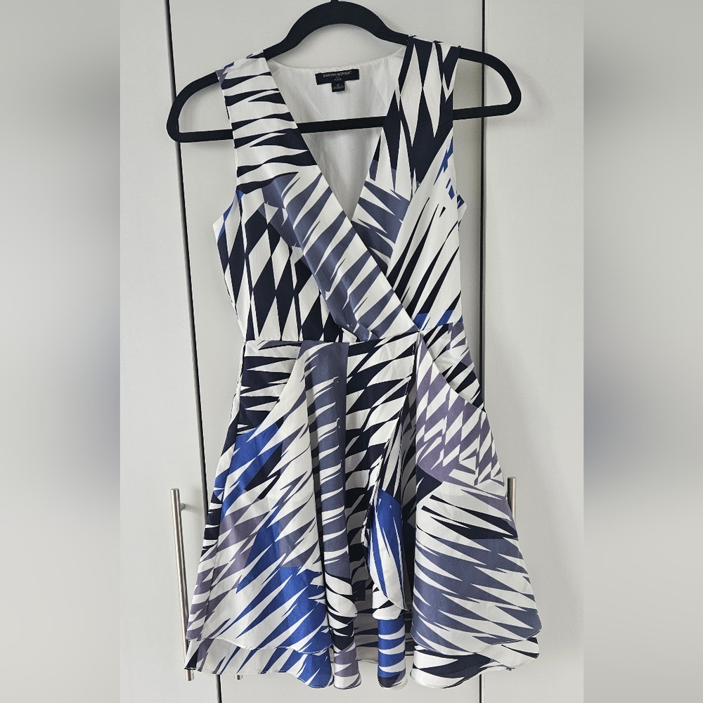 Banana Republic blue+white summer dress